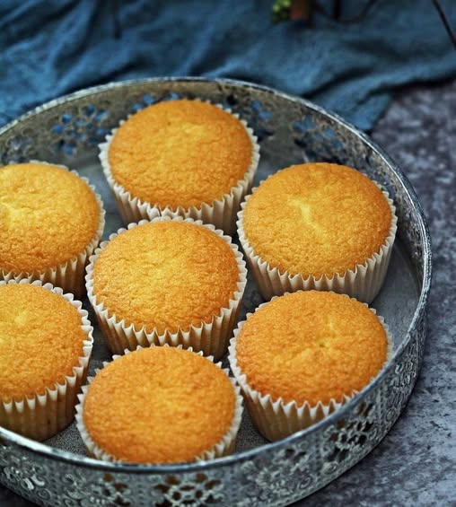 Fluffy Sponge Cupcake